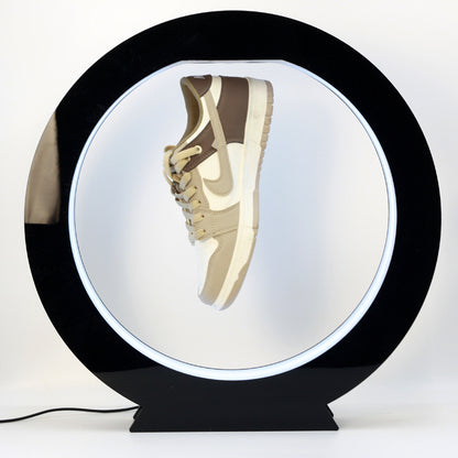 Revolutionize Your Displays with 360° Mid-Air Rotation