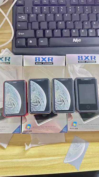 8XR هاتف محمول صغير للغاية بشاشة تعمل باللمس مقاس 1.77 بوصة
